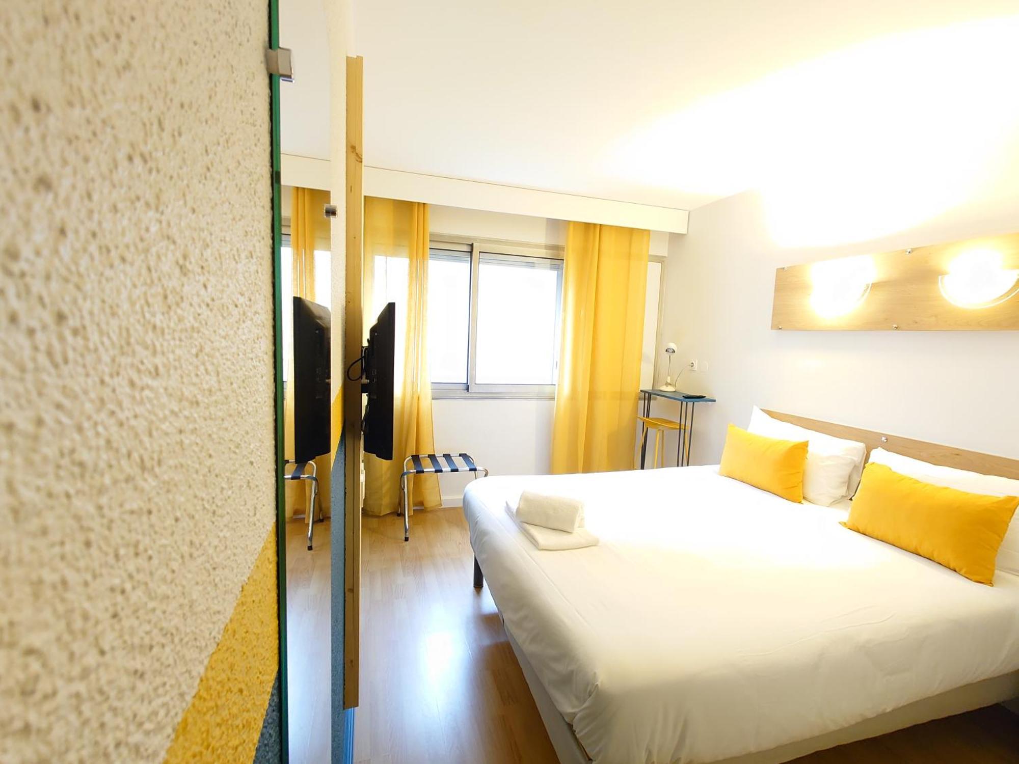 Greet Hotel Grenoble Centre Gare ภายนอก รูปภาพ