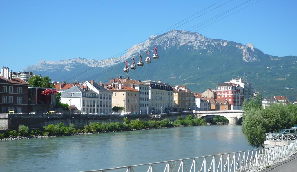 Greet Hotel Grenoble Centre Gare ภายนอก รูปภาพ