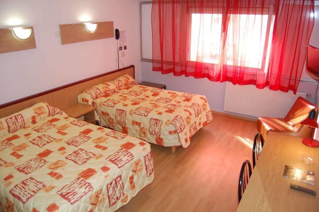 Greet Hotel Grenoble Centre Gare ภายนอก รูปภาพ